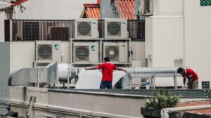 How Much Do HVAC Techs Make? U.S. Salary Guide for 2026