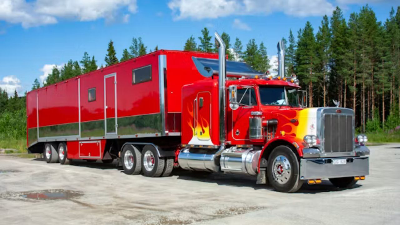 What Equipment Is Required to Be on a Trailer?