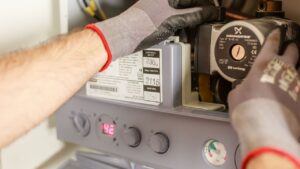 Who Works on Water Heaters? Plumber & HVAC Repair Guide